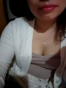 aki_zz69's cam snapshot