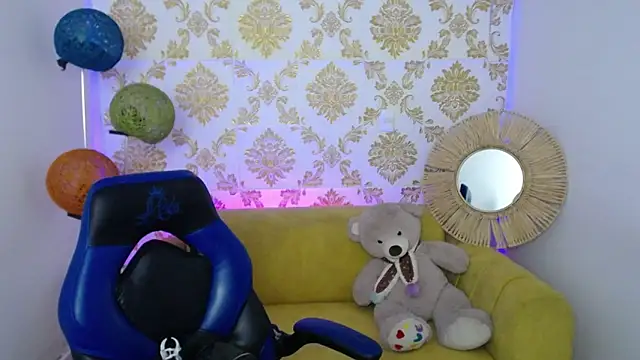 ALISS_M_'s cam snapshot