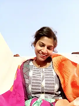Jyoti_thakurr live sex cam