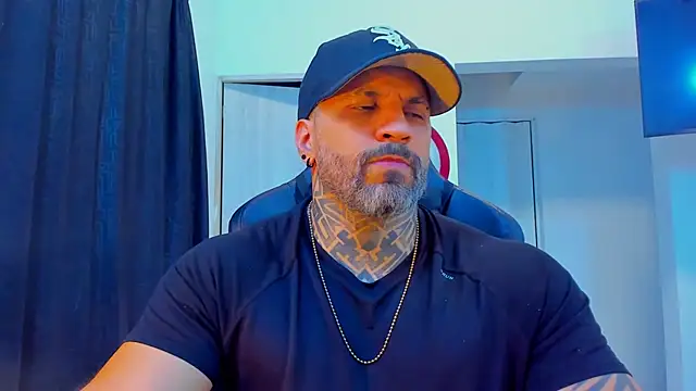 JoshRigby live sex cam