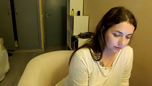 JuliaGraceOF's cam snapshot