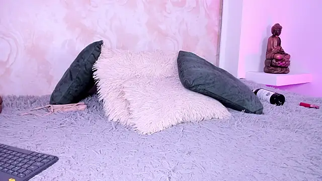 Charlote_zc's cam snapshot