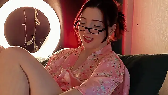 LisaVamp live sex cam