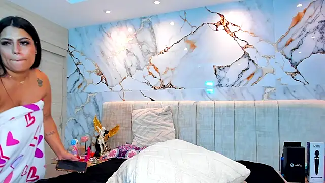 kiana_cream's cam snapshot