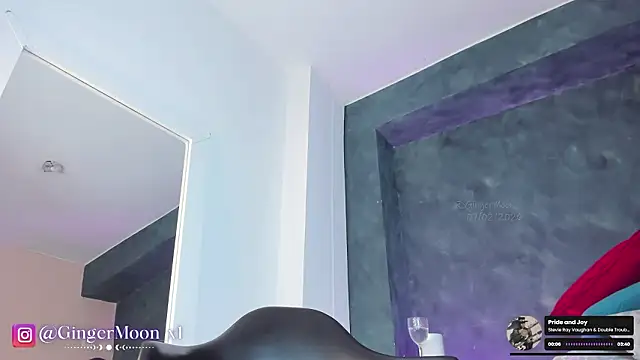 GingerMoon_ live sex cam