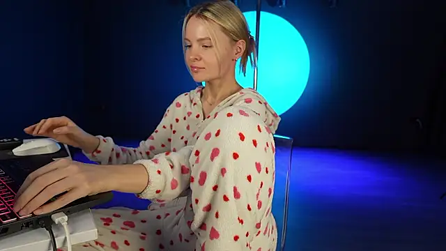 Masha_2002's cam snapshot