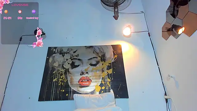 Violet_horny05's cam snapshot