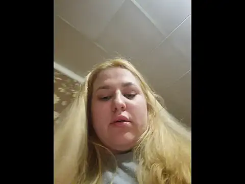 LianaJu's cam snapshot