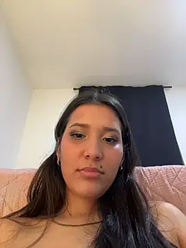 IsabellaJoness_ live sex cam