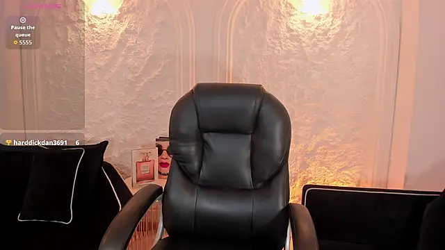 CandaseRussell live sex cam