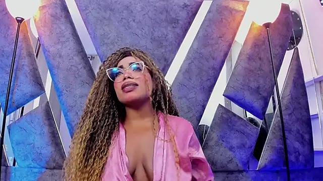 CandyMartinez_'s cam snapshot