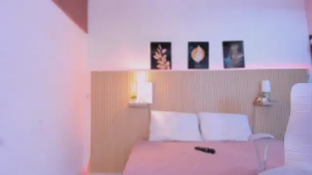 Harmony_Malkova's cam snapshot