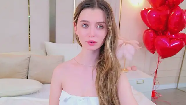 MarybethSnow's cam snapshot