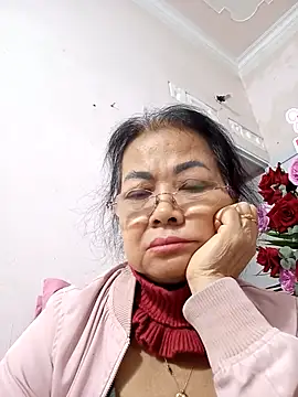 Hotestlove live sex cam