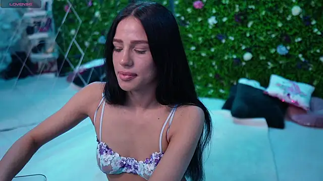 Baby_nico's cam snapshot