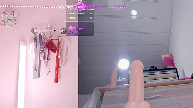 emily_foxxxii live sex cam