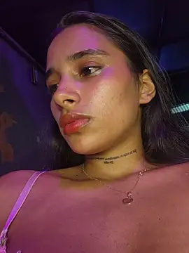 Lorena_Mcfly live sex cam