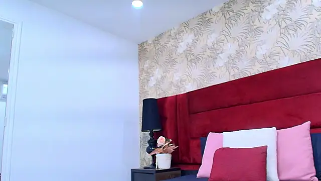 kate_morgann's cam snapshot