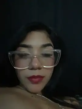 ElaRose_12's cam snapshot