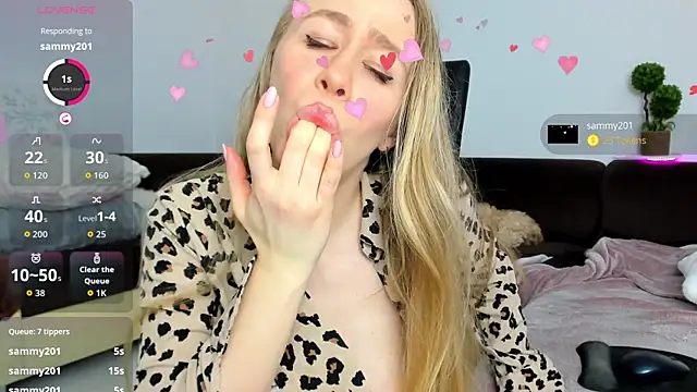 baby_alice's cam snapshot