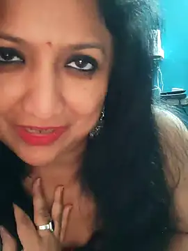 horny_lizia's cam snapshot