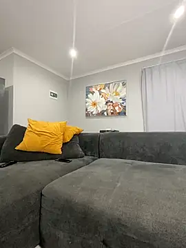 MissLola27's cam snapshot