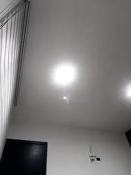 HoneyAngel2020's cam snapshot