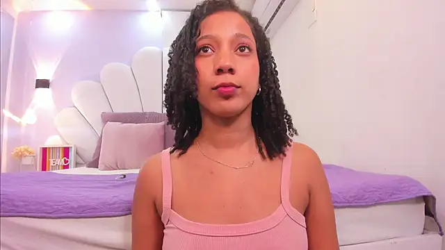 cloe_555's cam snapshot