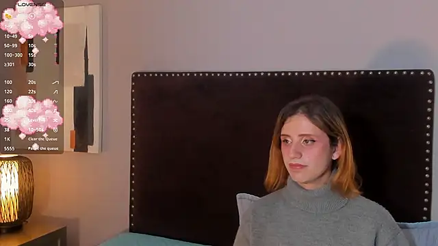 seraphine_star live sex cam