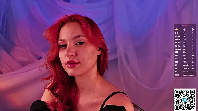 GildedKitten's cam snapshot