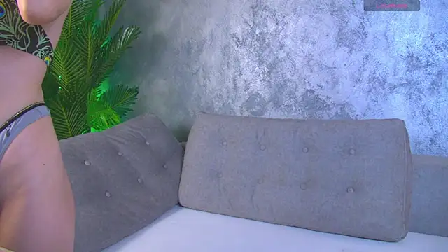 18perfectvibe's cam snapshot