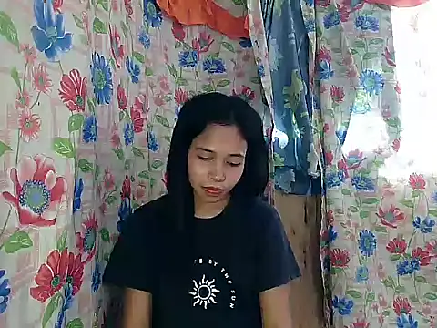 PinaySkinnyGirl's cam snapshot