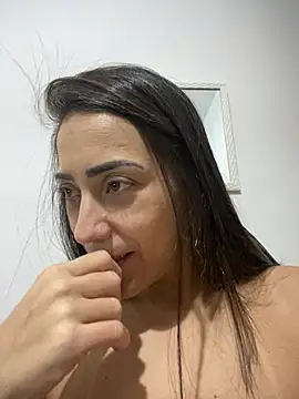 lucioliveira live sex cam