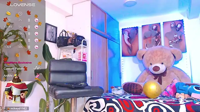 Hotgiirl_1 live sex cam