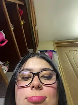 alissonfernandez_'s cam snapshot