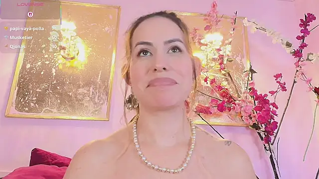 scarlette69's cam snapshot