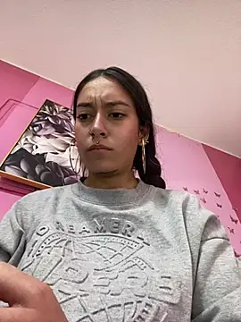 Alaska_euphoria's cam snapshot