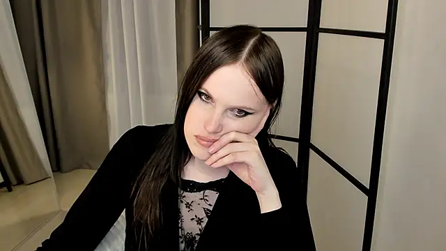 EffieMinki live sex cam