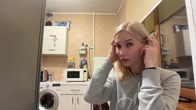 AngelJeni's cam snapshot