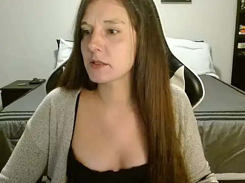 GeminiGoddess22's cam snapshot