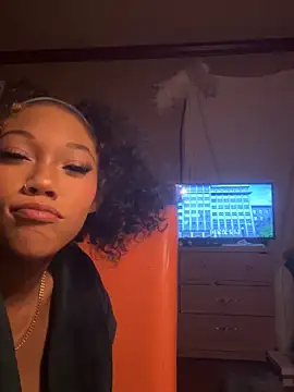 Tamiii420 live sex cam