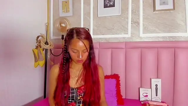 HoollyHendrix's cam snapshot