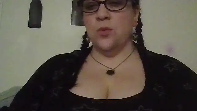 GothyBaby's cam snapshot