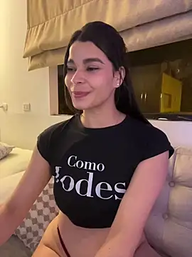 Leah_Honey26's cam snapshot