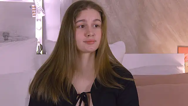 EllieHayes's cam snapshot