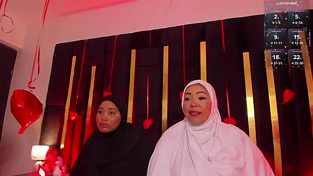 Helen_Camila live sex cam