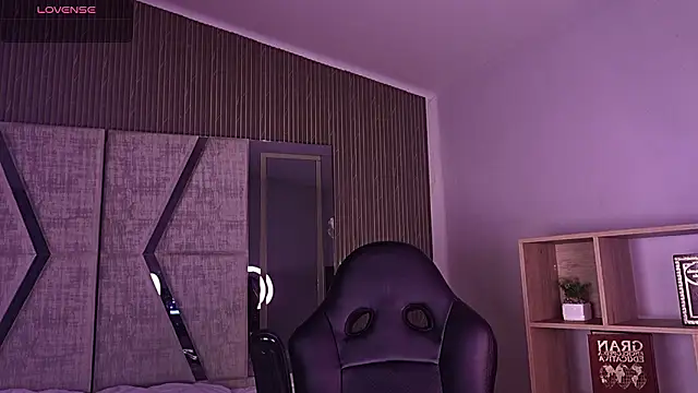 LiamDeep live sex cam