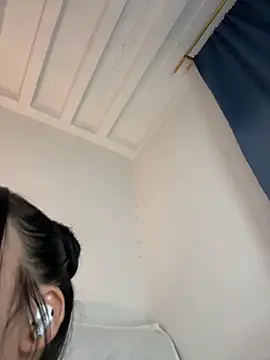 _bambi_am live sex cam