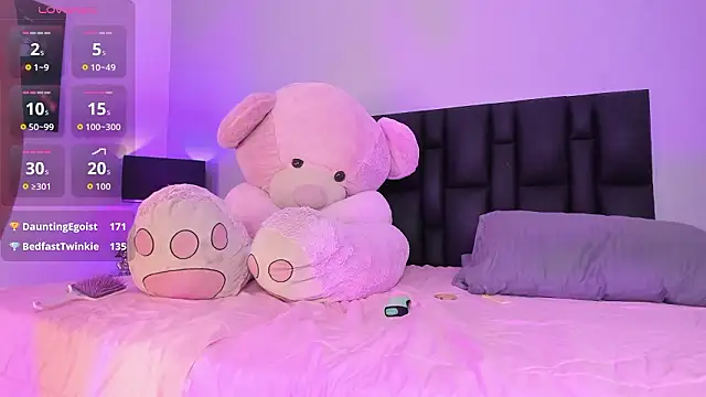 Kloebaby_ live sex cam