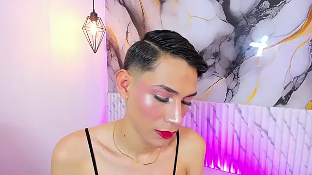 JackeOwens live sex cam